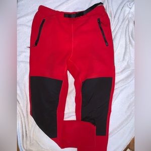 Topo designs mens fleece polar tech sweatpants
New without tags
Size m